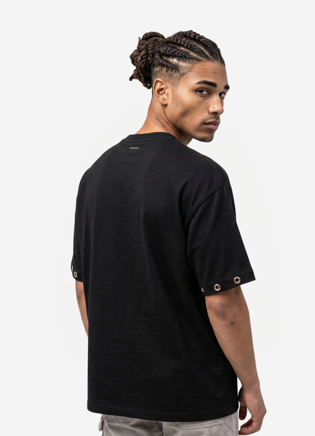 Black Kollar Kuş Gözü Detaylı Comfort T-shirt