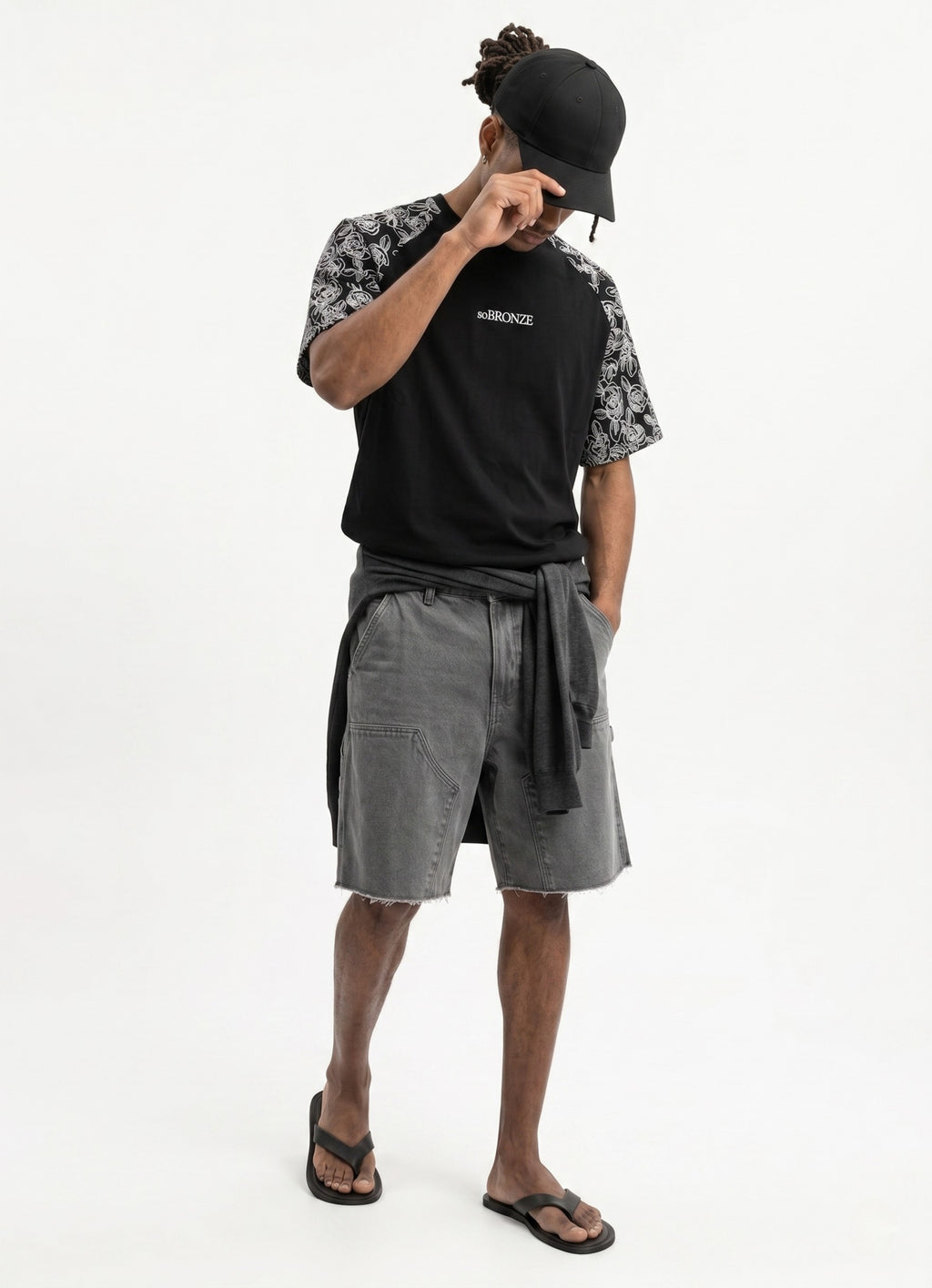 Black Brode Detaylı Reglan T-shirt