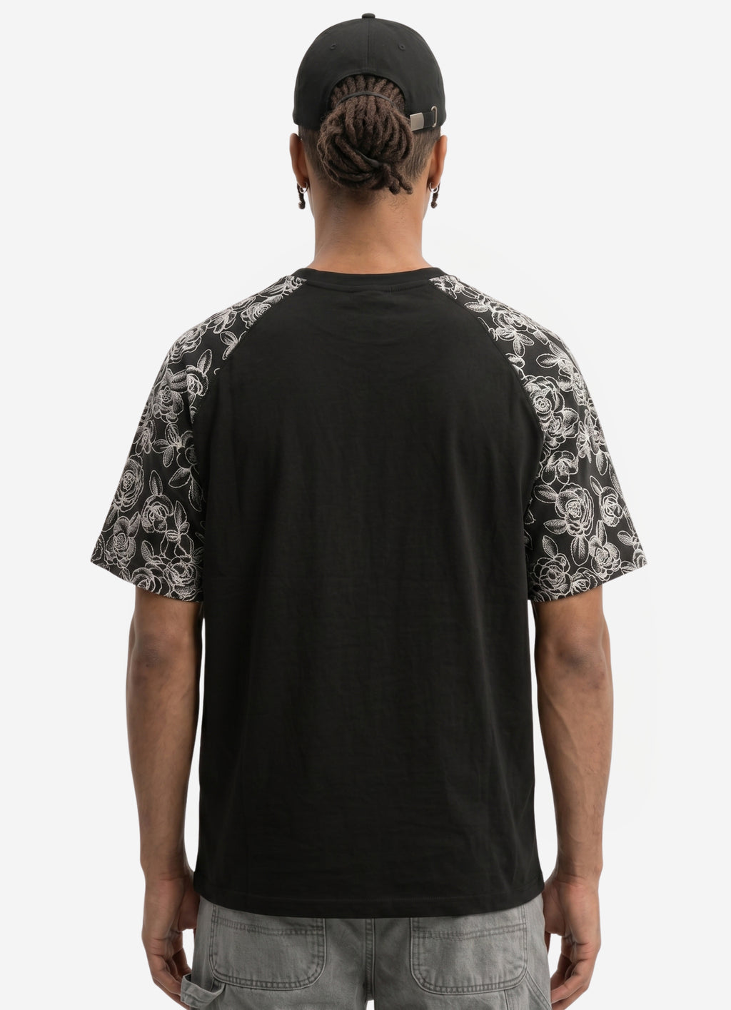 Black Brode Detaylı Reglan T-shirt