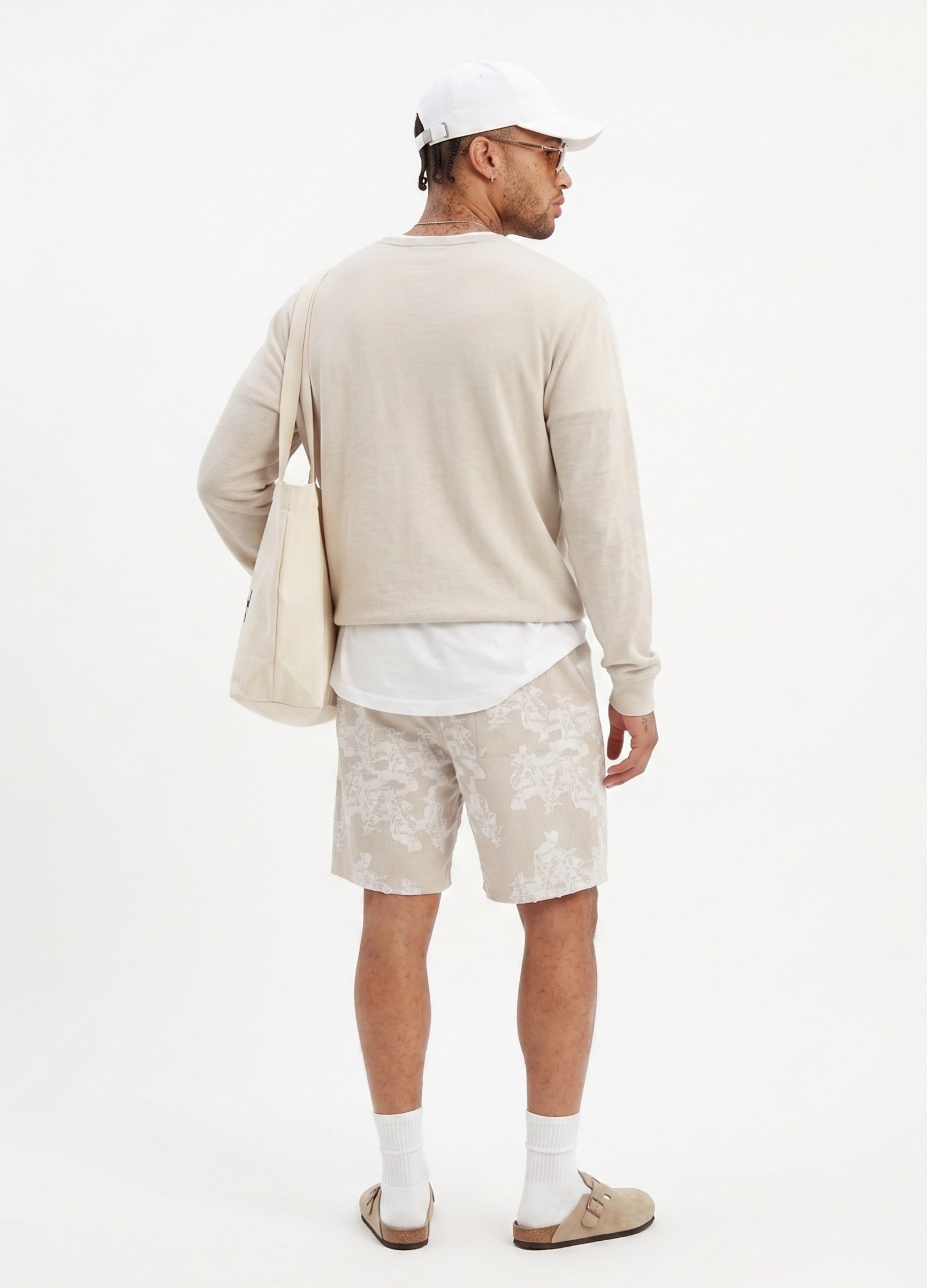 Beige Comfort Jakarlı Şort