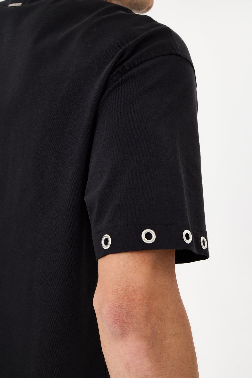 Black Kollar Kuş Gözü Detaylı Comfort T-shirt