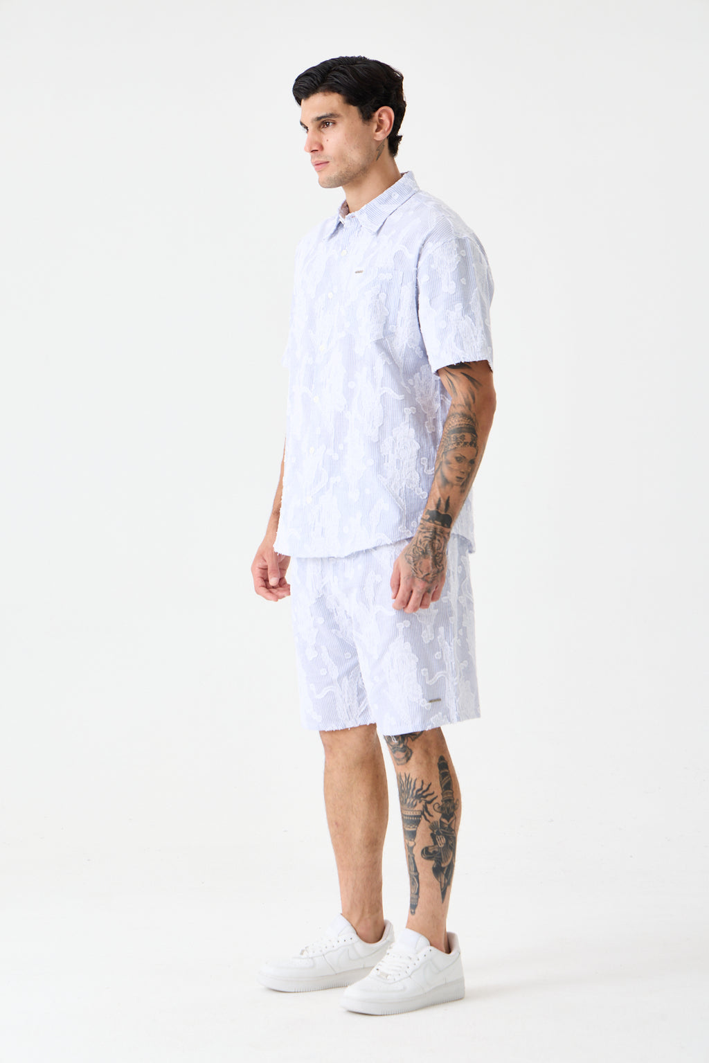 Navy Blue Comfort Jakarlı Çizgili Şort