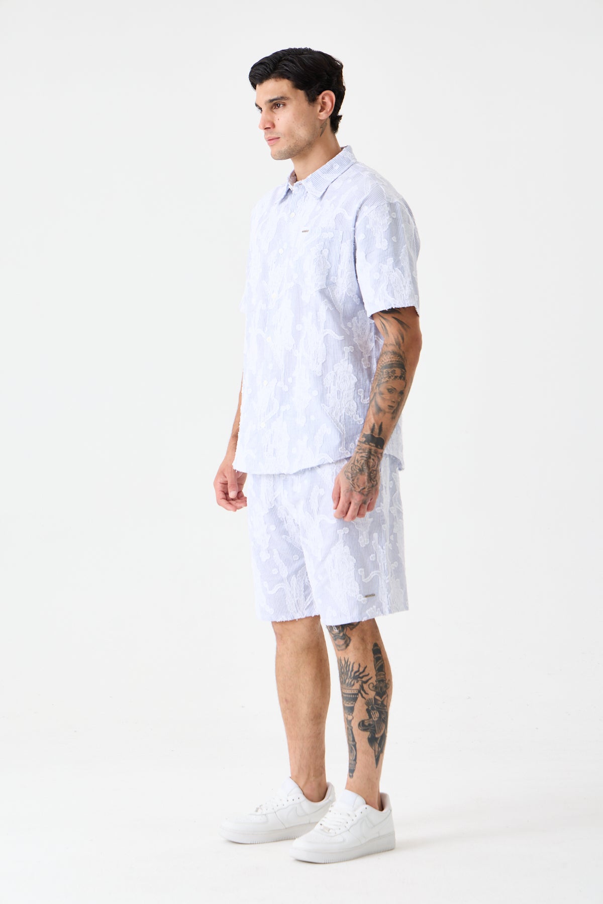 Navy Blue Comfort Jakarlı Çizgili Şort