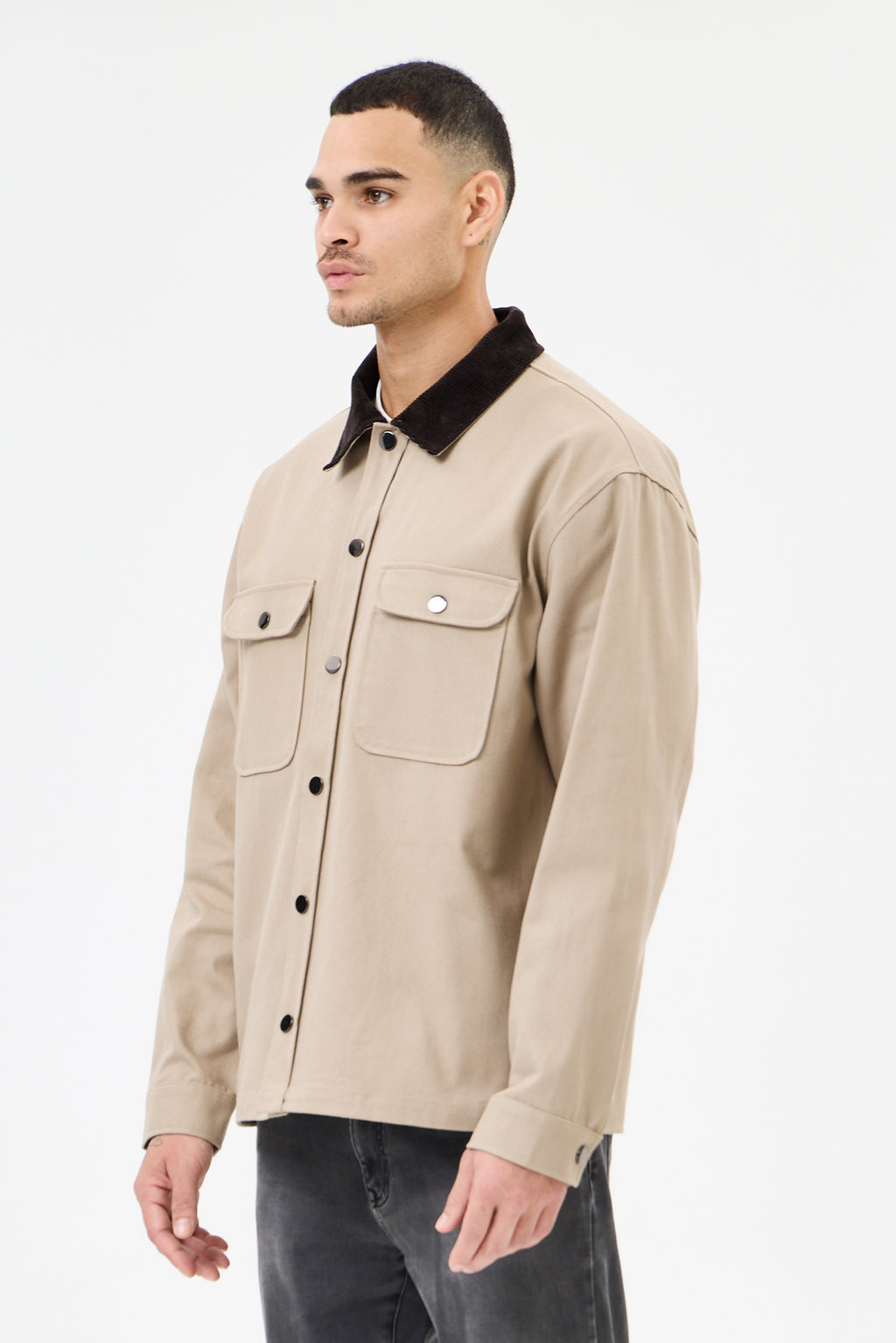 Bej Çıtçıt Detaylı Gabardin Ceket
